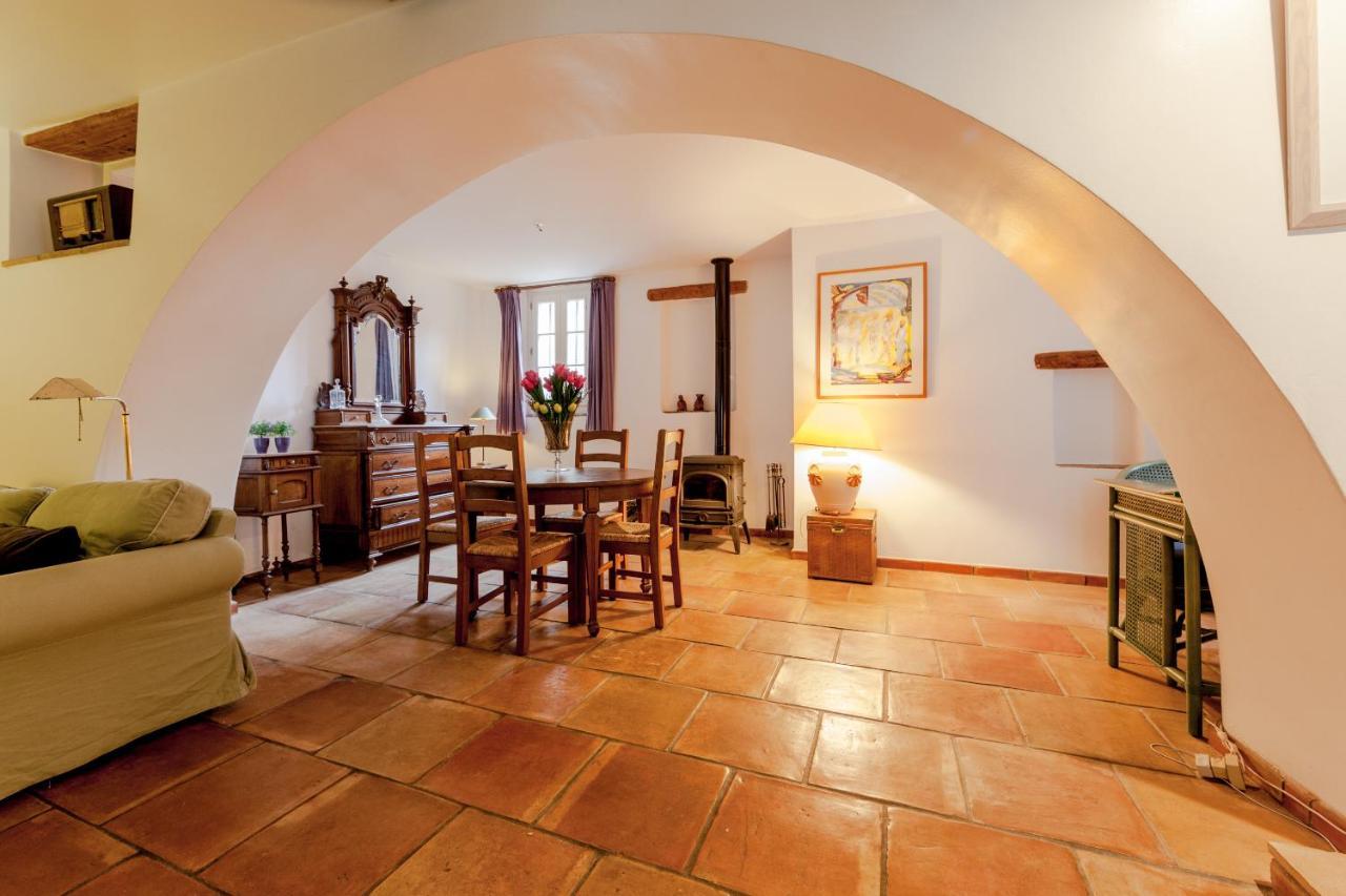 Maison Elsud La Garde-Freinet Centre 3 Chambres Terrasse Parking المظهر الخارجي الصورة